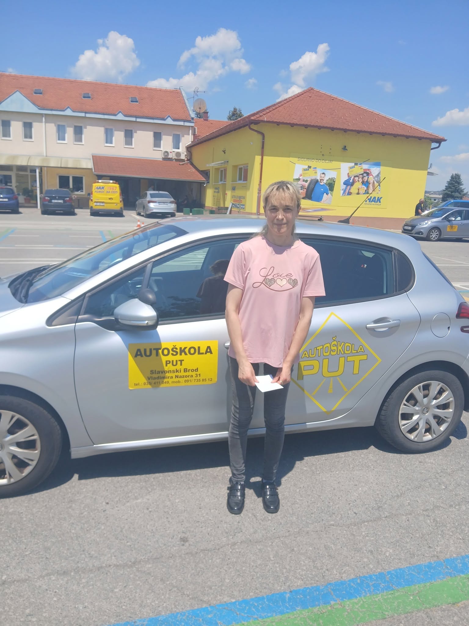 Marica Ugarković – uspješno položen vozački ispit, Autoškola PUT