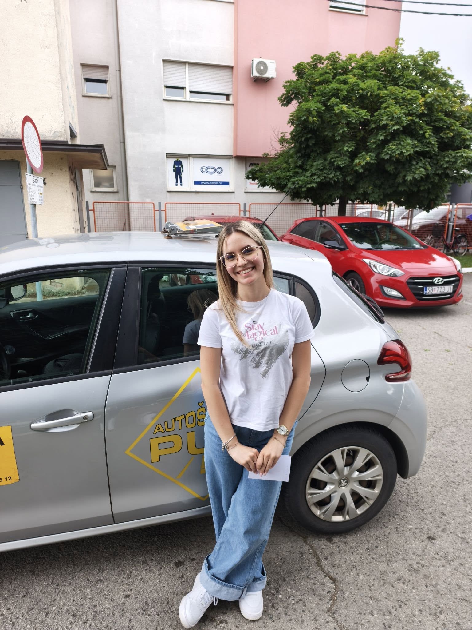 Tea Pranjić – uspješno položen vozački ispit, Autoškola PUT